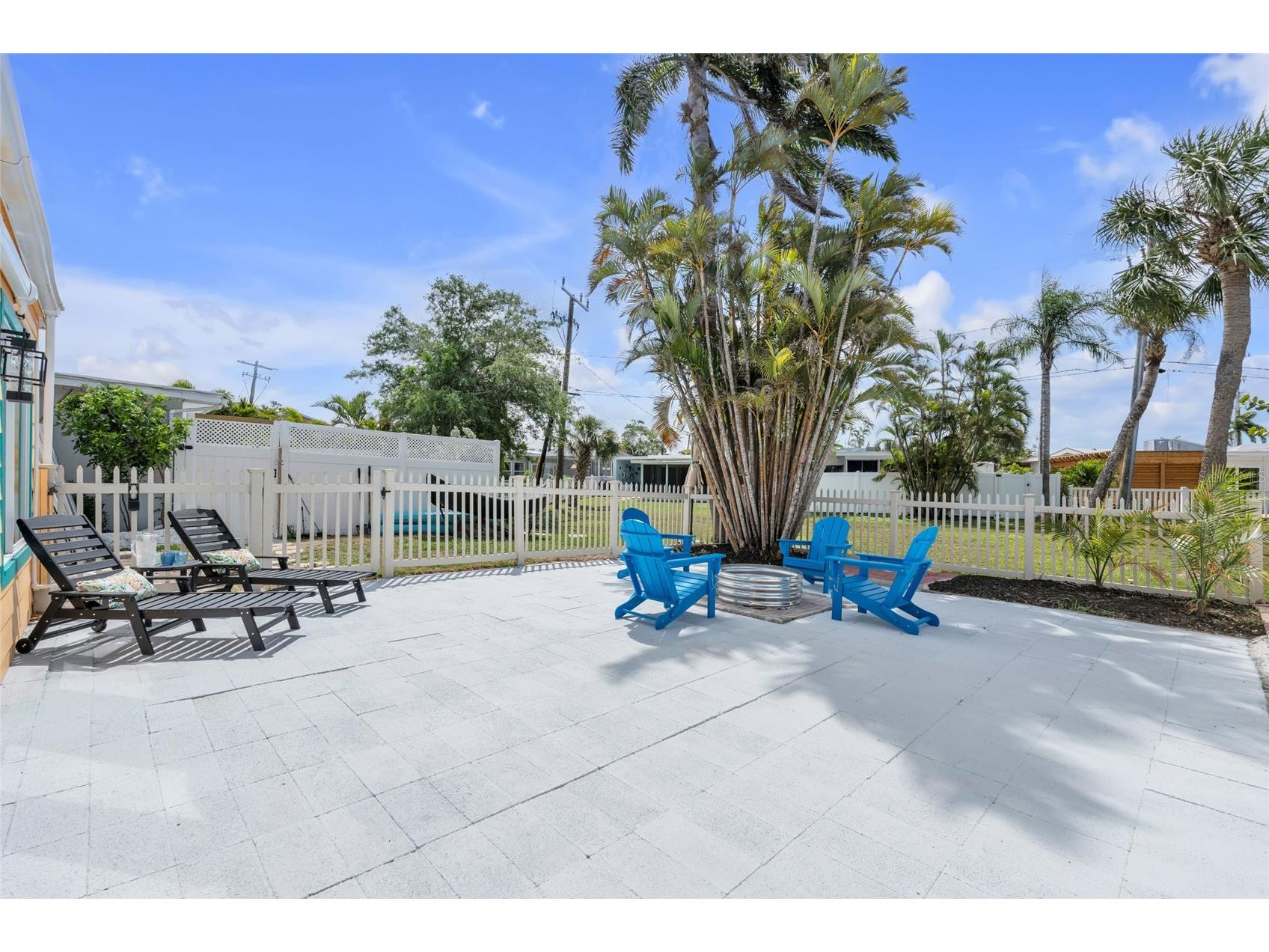 445 63rd Street Holmes Beach FL 34217 A4688793 image31