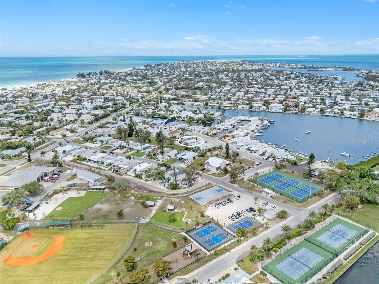445 63rd Street Holmes Beach FL 34217 A4688793 image38