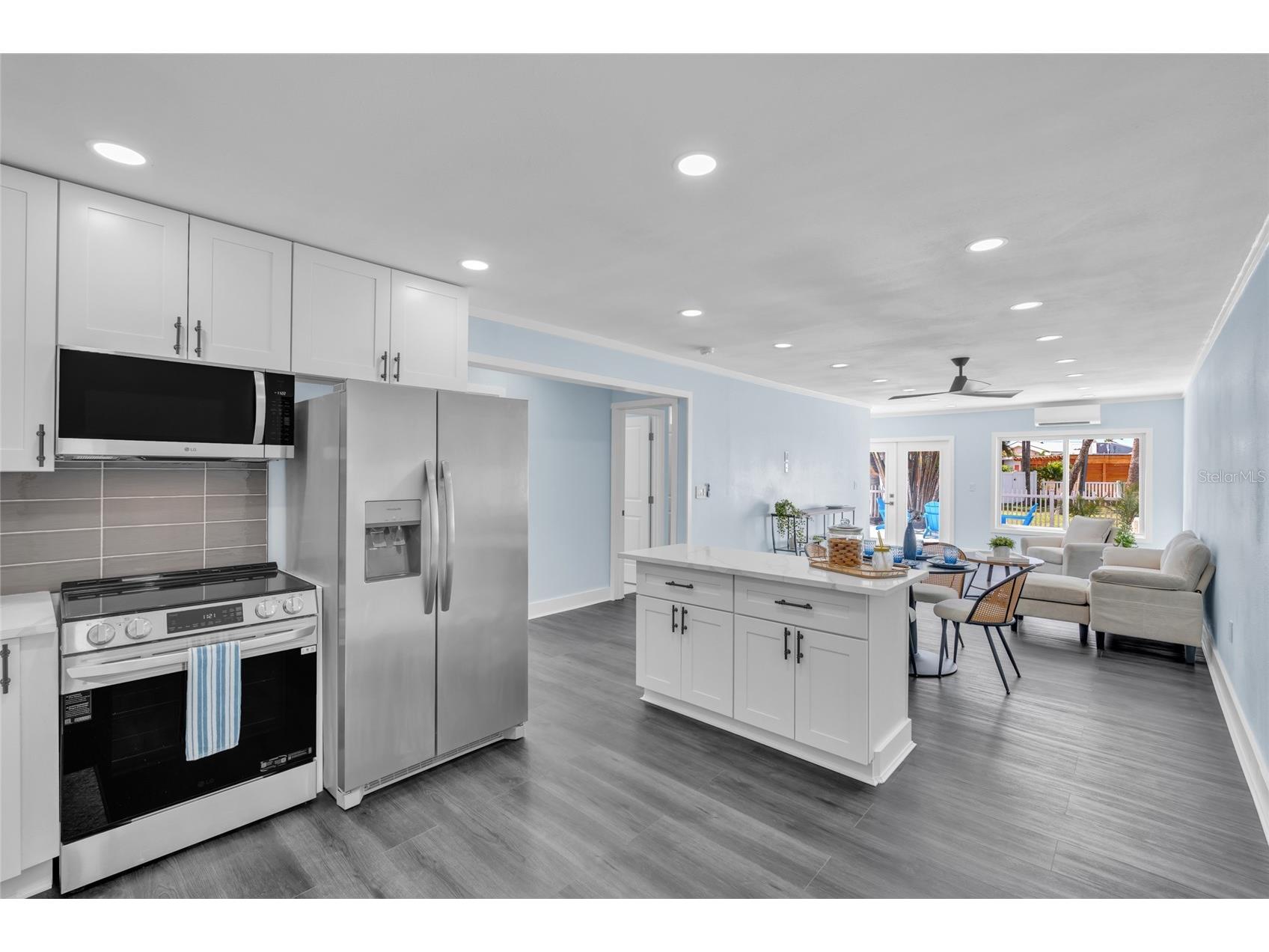 445 63rd Street Holmes Beach FL 34217 A4688793 image4