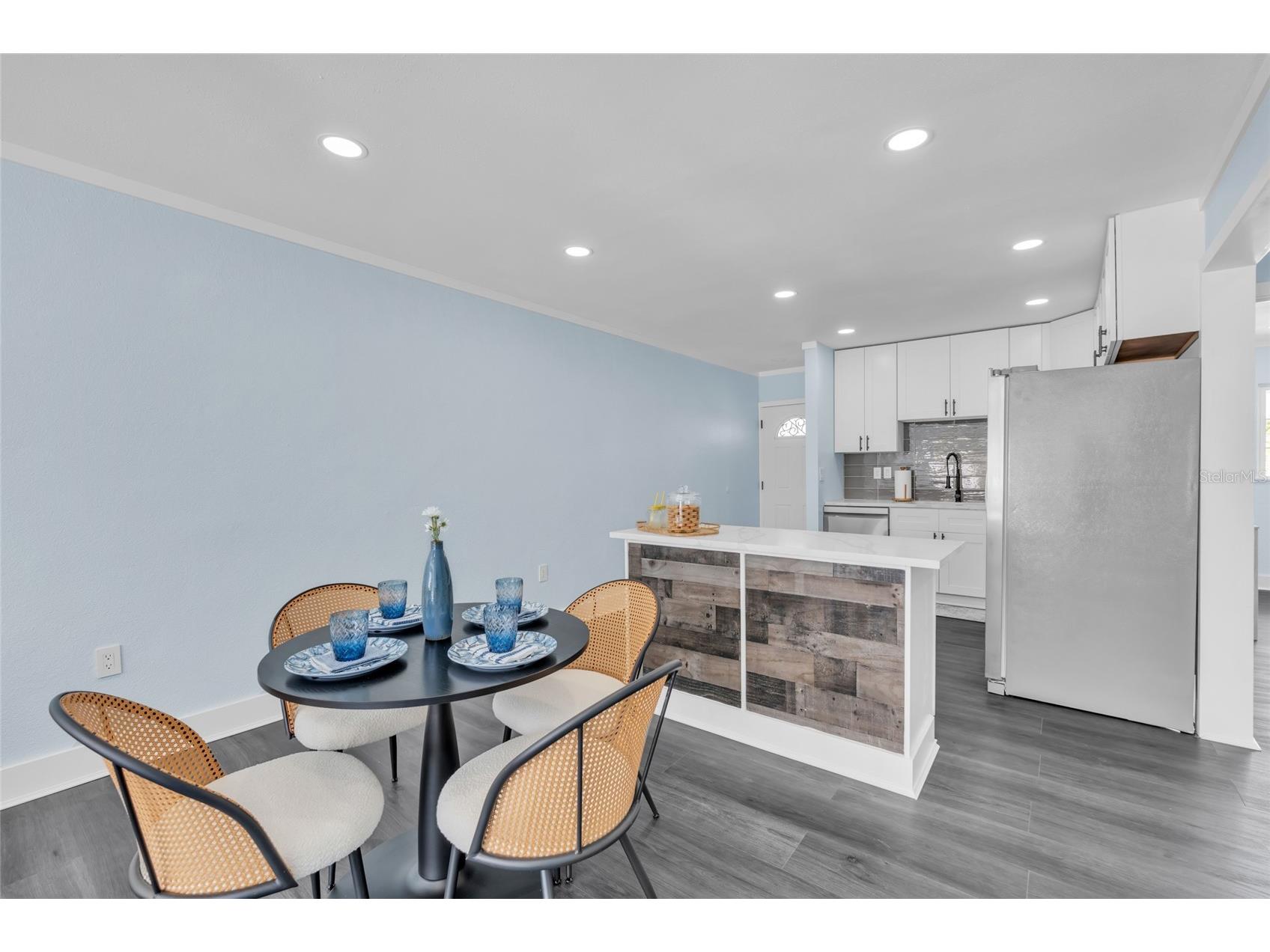 445 63rd Street Holmes Beach FL 34217 A4688793 image8