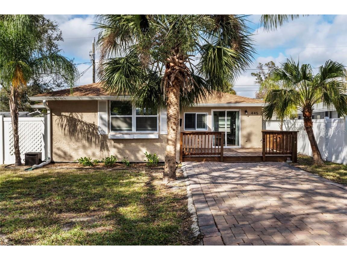 445 88th Avenue N Saint Petersburg FL 33702 A4639361 image1
