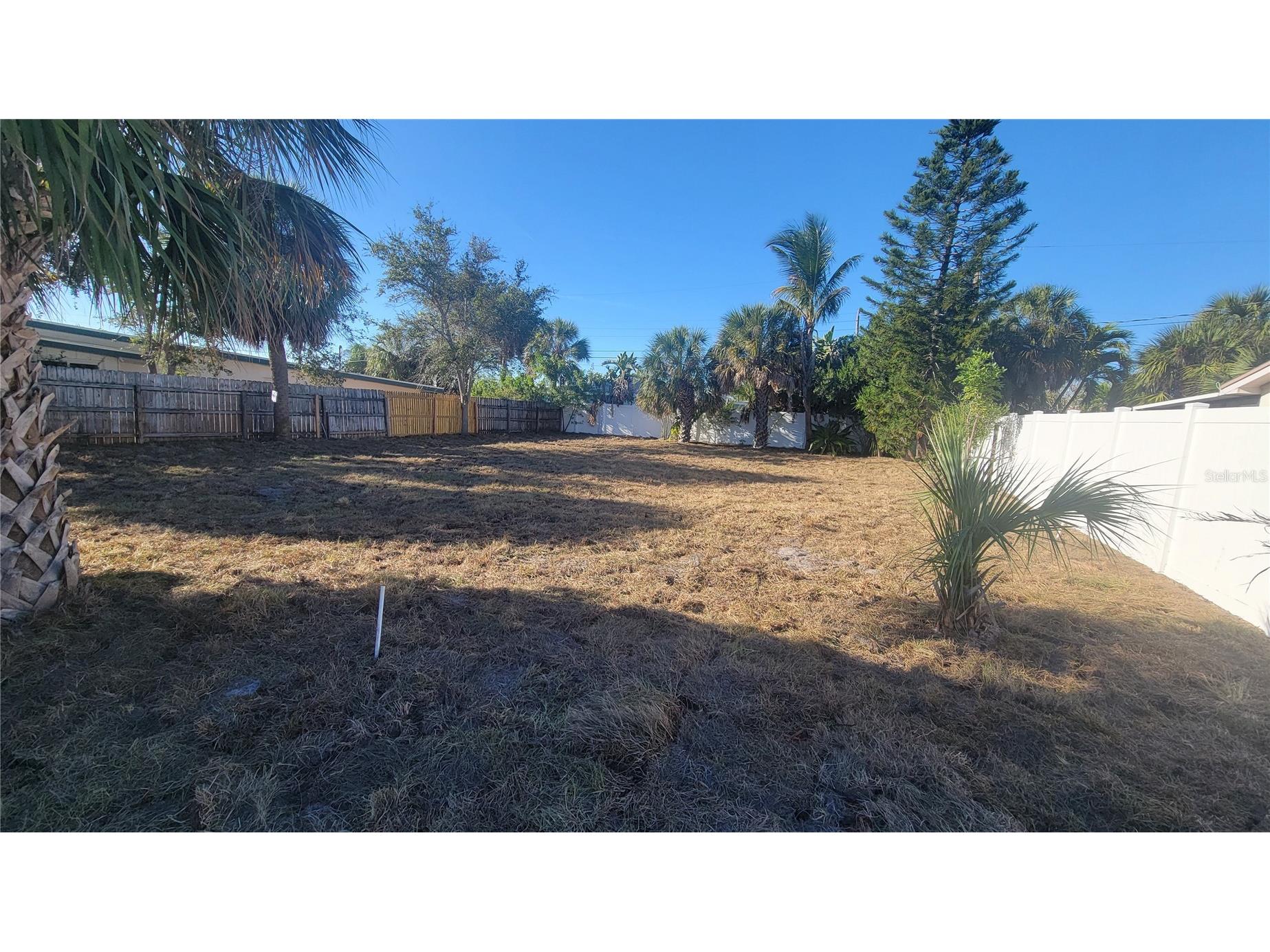 445 90th Avenue Saint Petersburg FL 33706 TB8464382 image3
