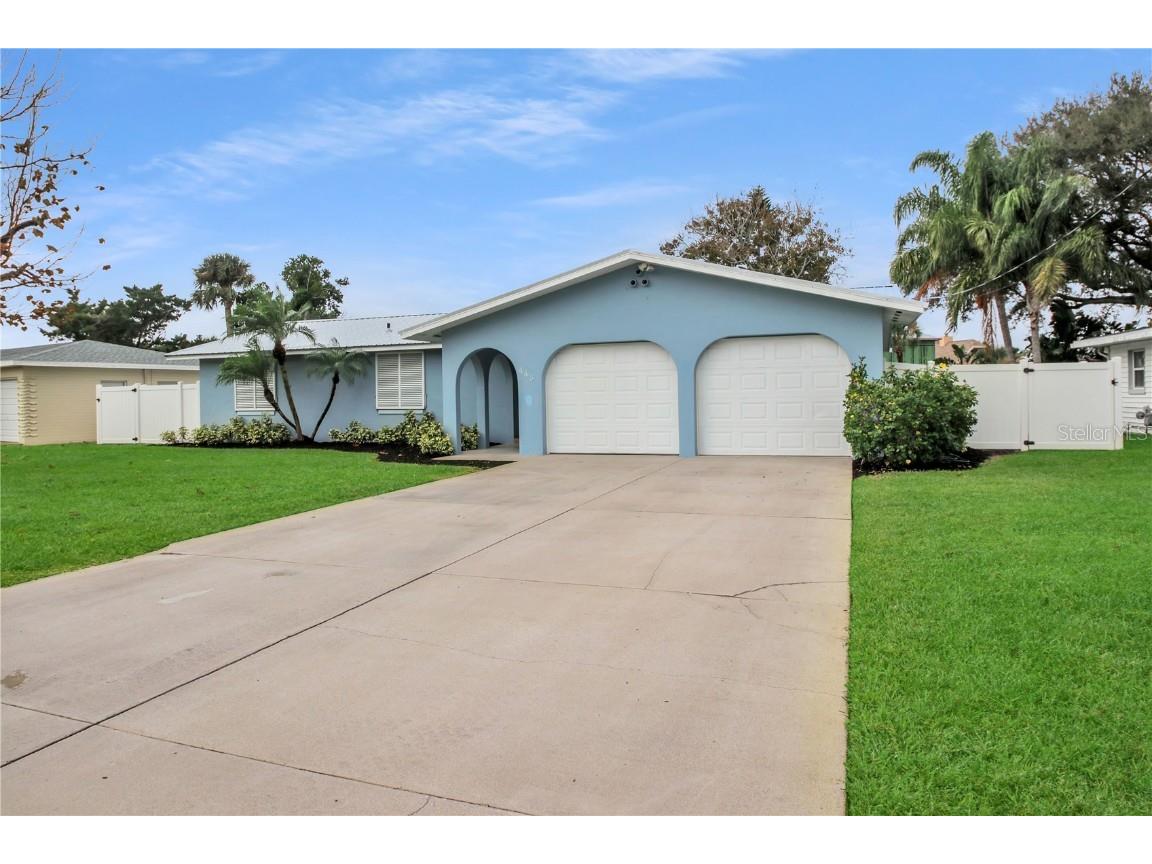 445 Desoto Drive New Smyrna Beach FL 32169 O6364438 image3