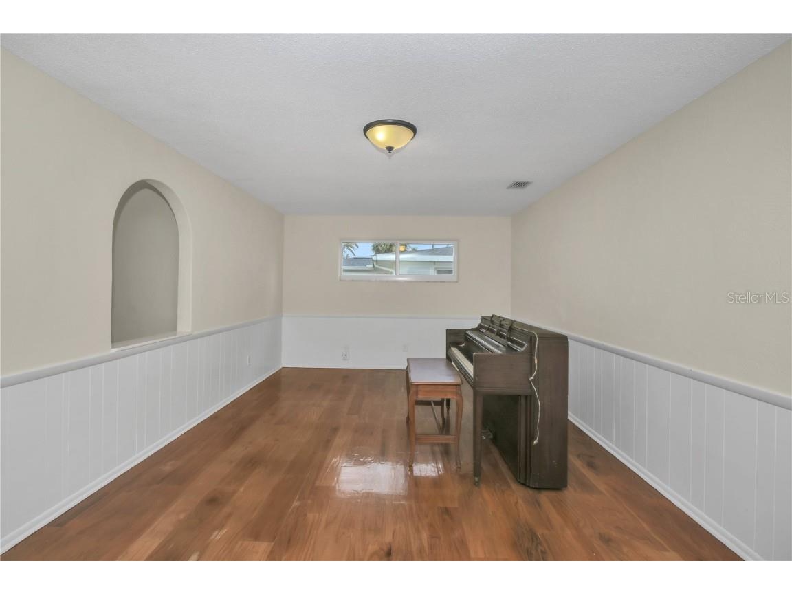 445 Desoto Drive New Smyrna Beach FL 32169 O6364438 image7