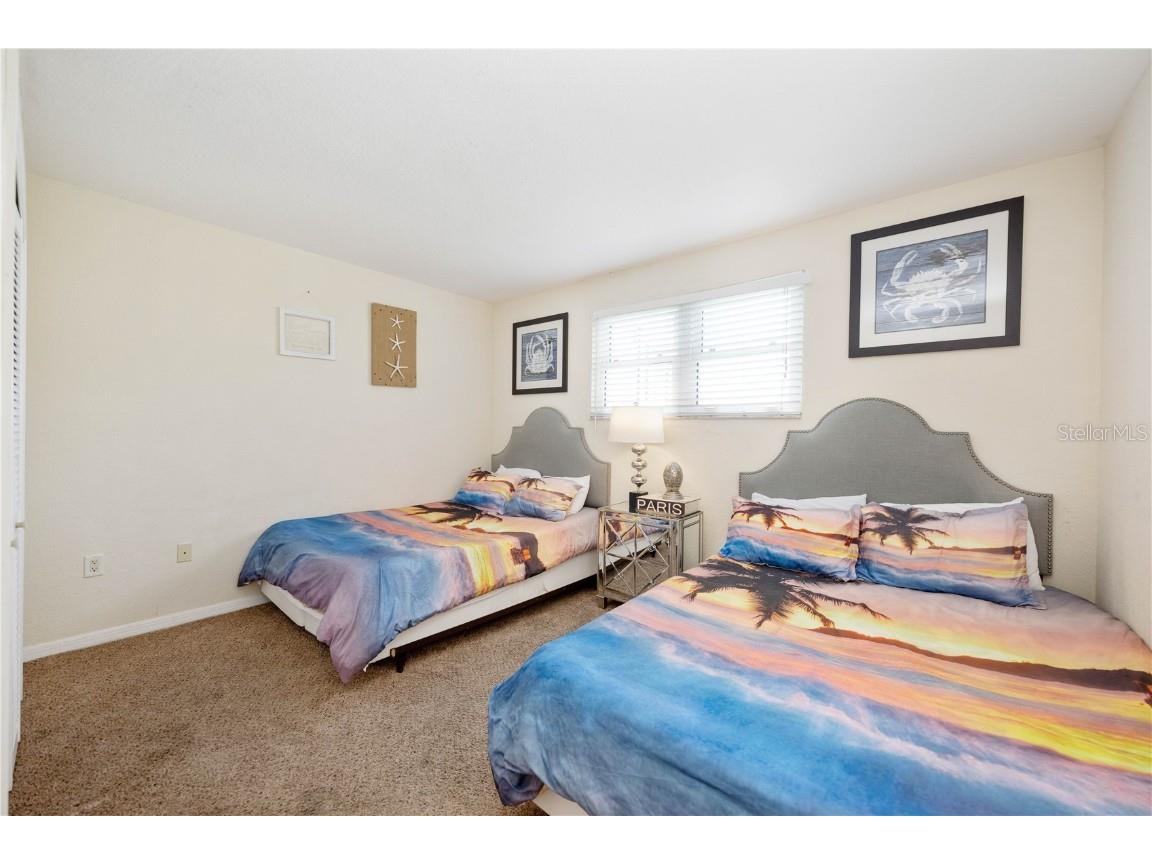 445 Hamden Drive #302 Clearwater Beach FL 33767 O6251823 image4