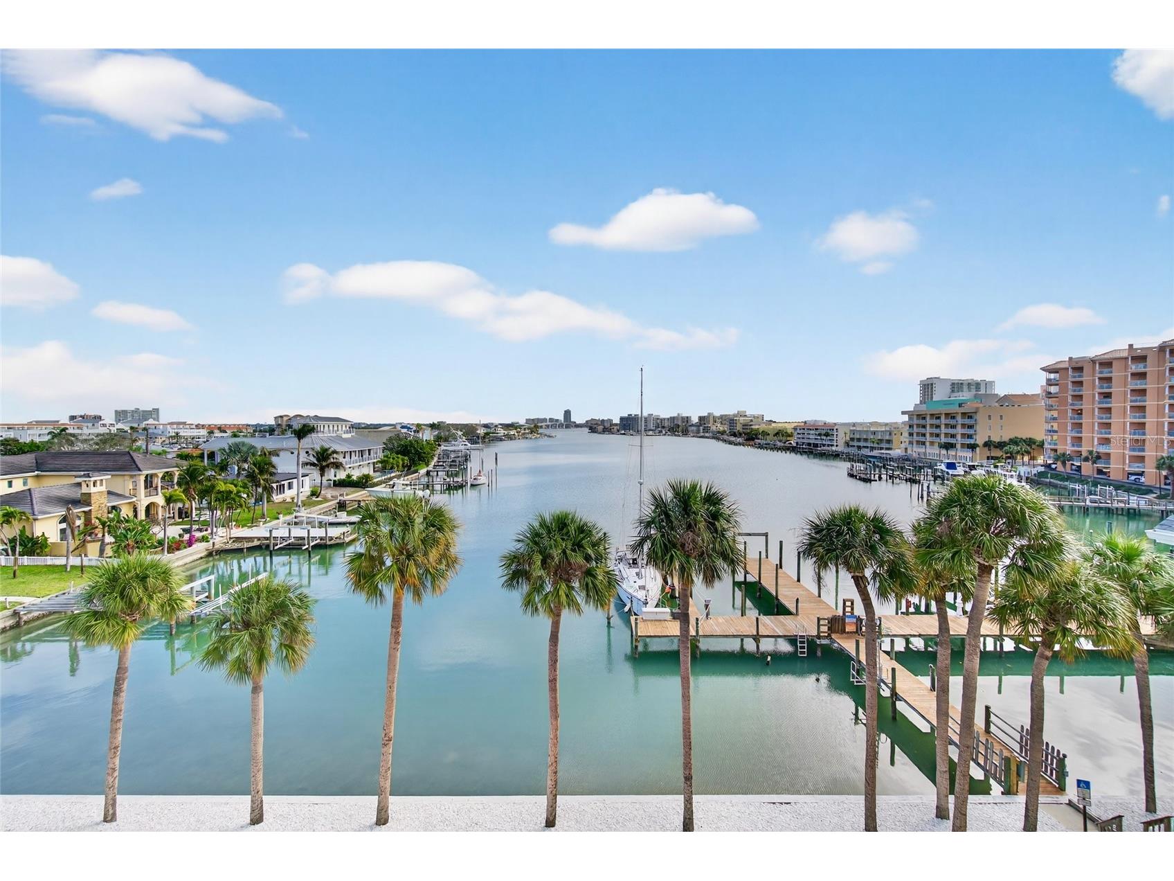445 Hamden Drive #405 Clearwater Beach FL 33767 - INTRACOASTAL WATERWAY TB8461080 image1