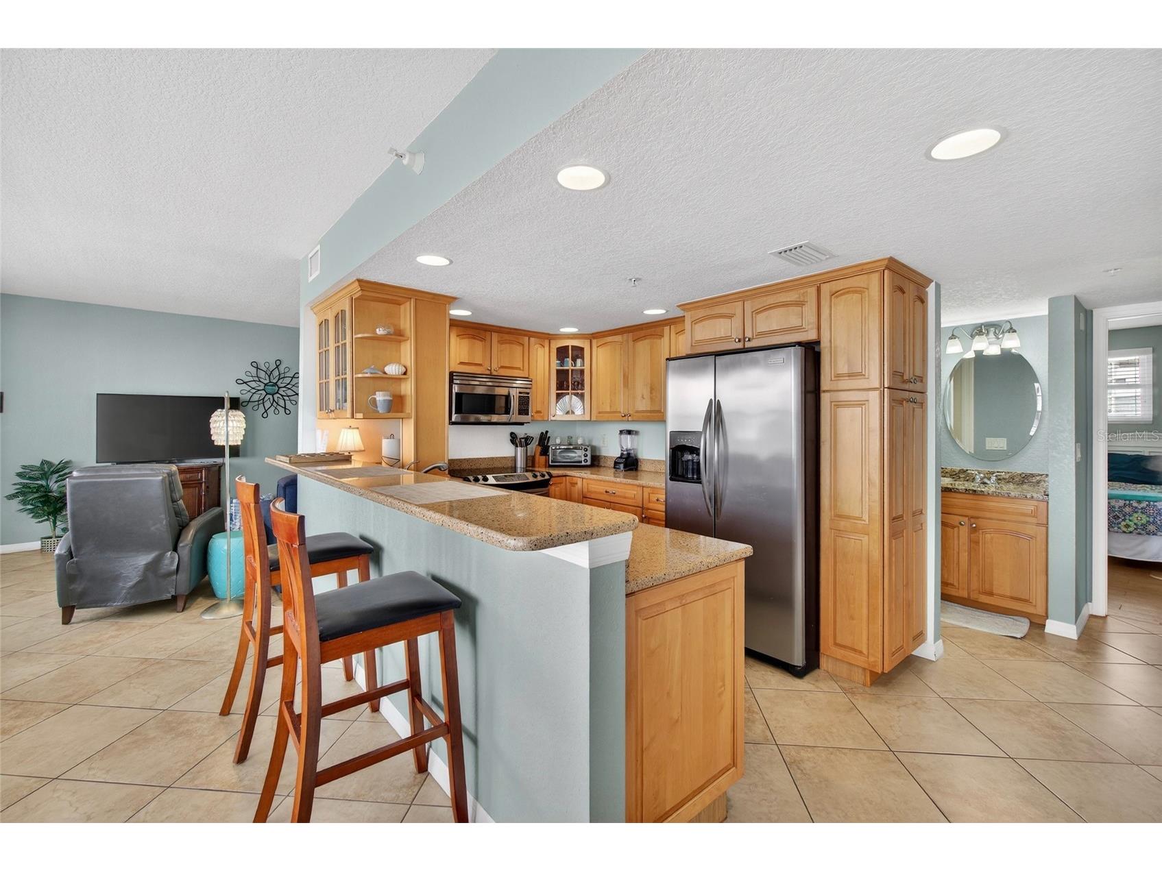 445 Hamden Drive #405 Clearwater Beach FL 33767 - INTRACOASTAL WATERWAY TB8461080 image13