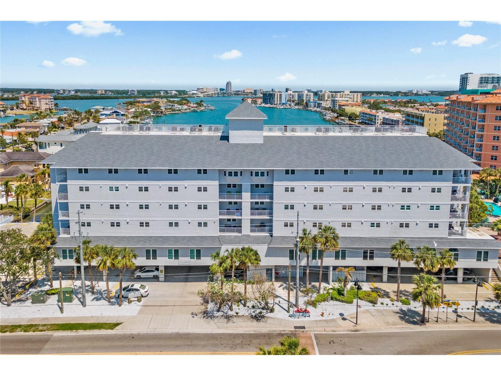 445 Hamden Drive #405 Clearwater Beach FL 33767 - INTRACOASTAL WATERWAY TB8461080 image2