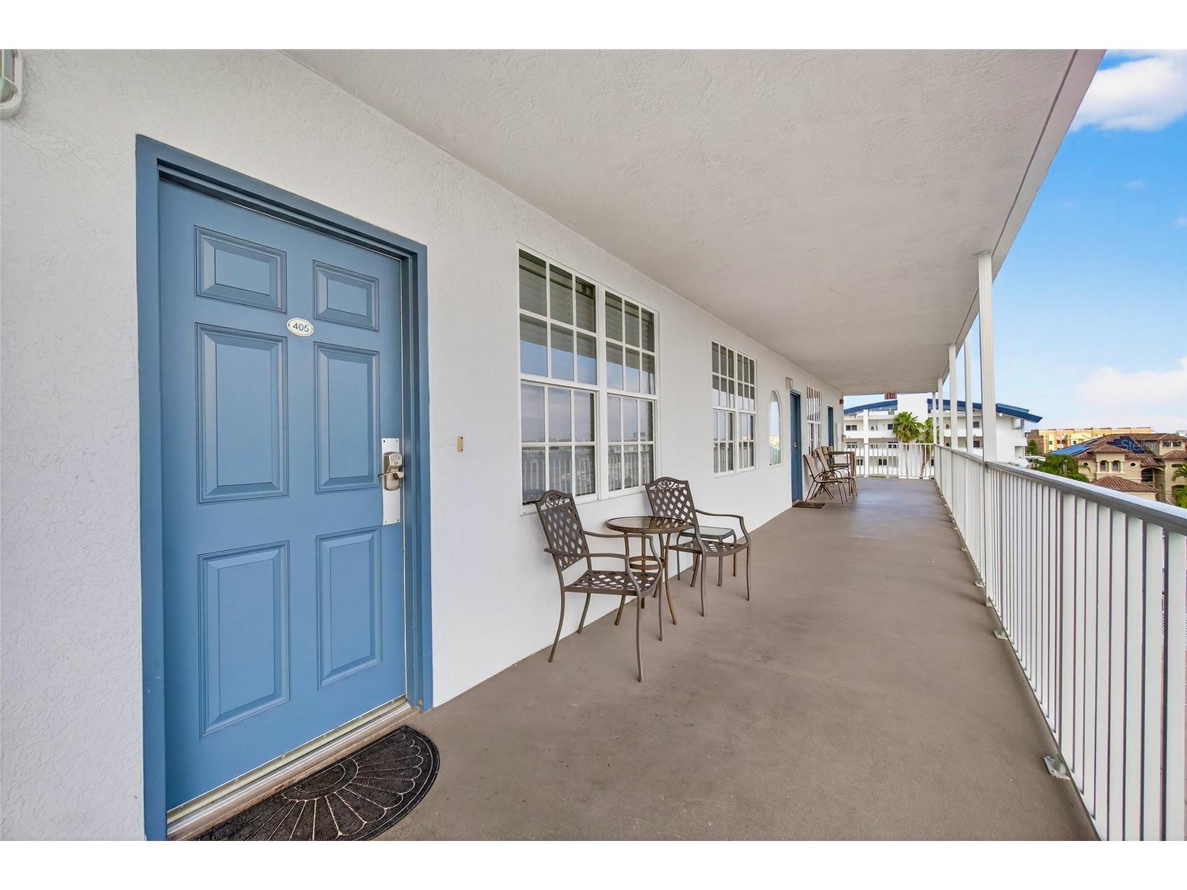 445 Hamden Drive #405 Clearwater Beach FL 33767 - INTRACOASTAL WATERWAY TB8461080 image25
