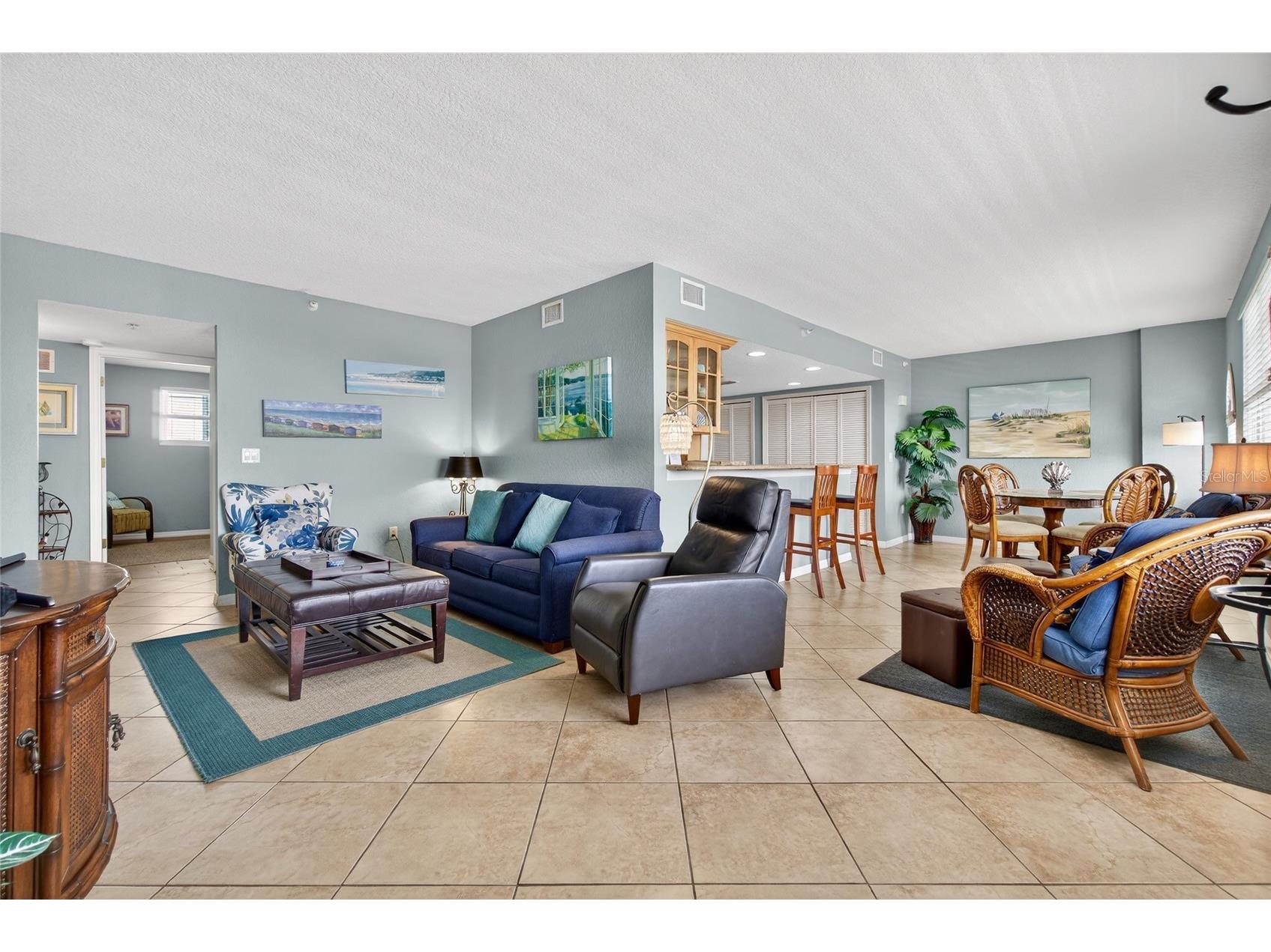 445 Hamden Drive #405 Clearwater Beach FL 33767 - INTRACOASTAL WATERWAY TB8461080 image3