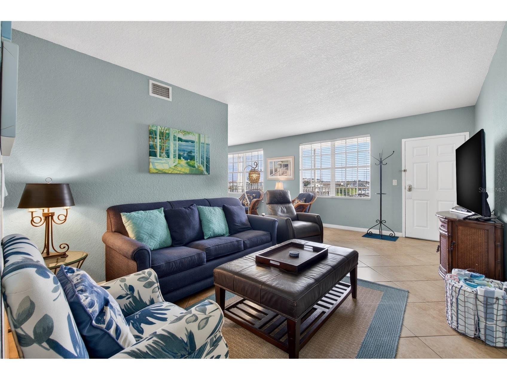 445 Hamden Drive #405 Clearwater Beach FL 33767 - INTRACOASTAL WATERWAY TB8461080 image5