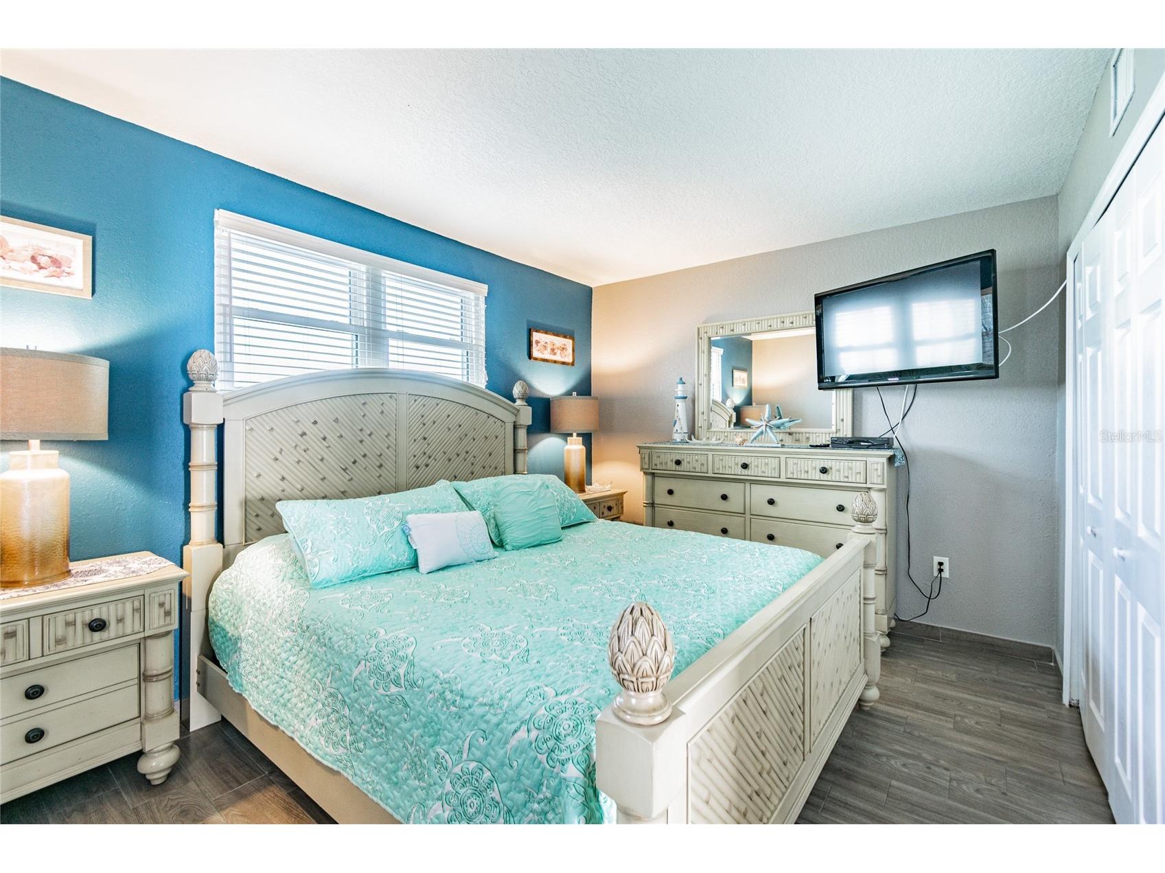 445 Hamden Drive #504 Clearwater Beach FL 33767 - INTRACOASTAL WATERWAY TB8463213 image19