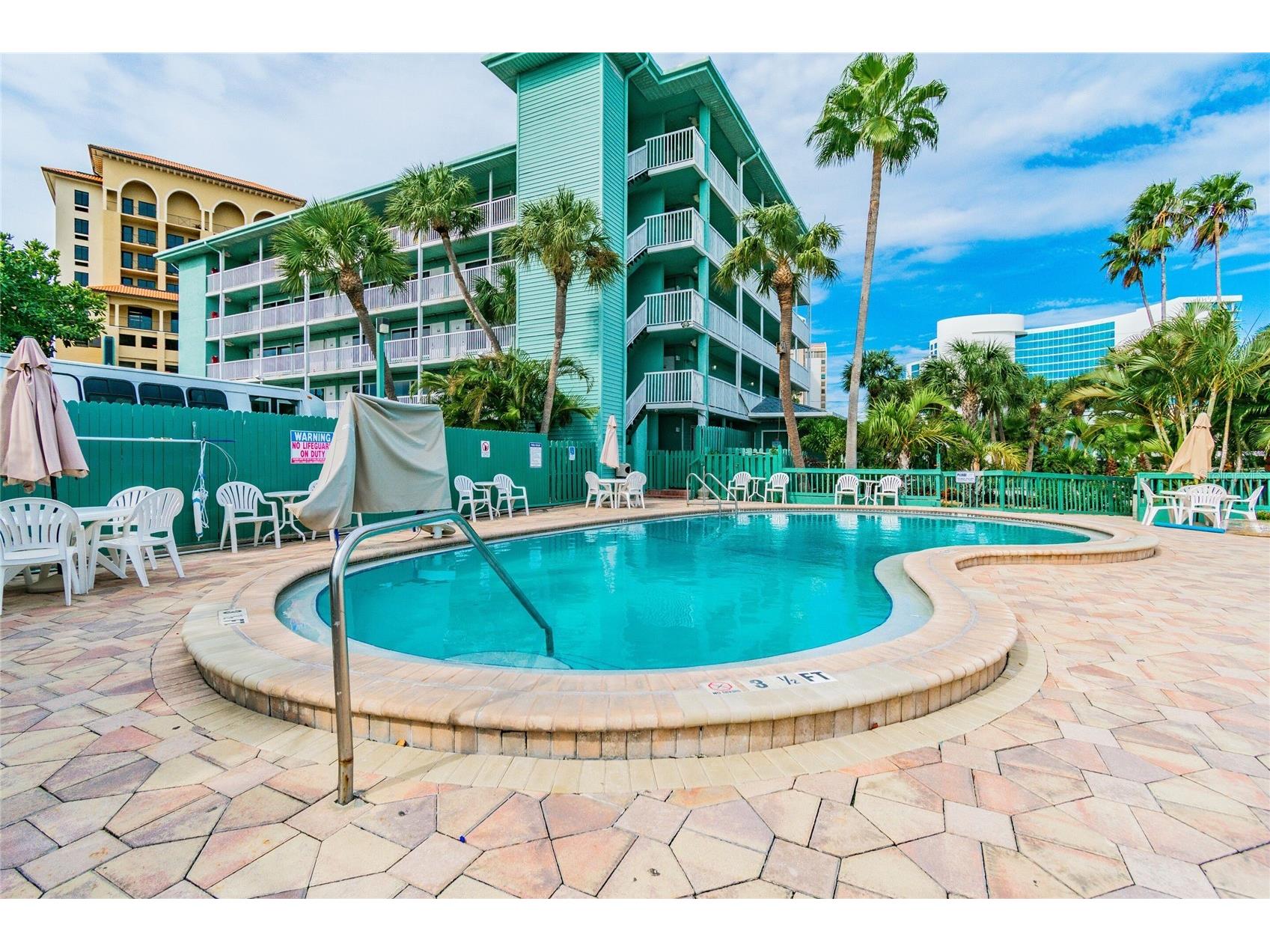445 Hamden Drive #504 Clearwater Beach FL 33767 - INTRACOASTAL WATERWAY TB8463213 image35