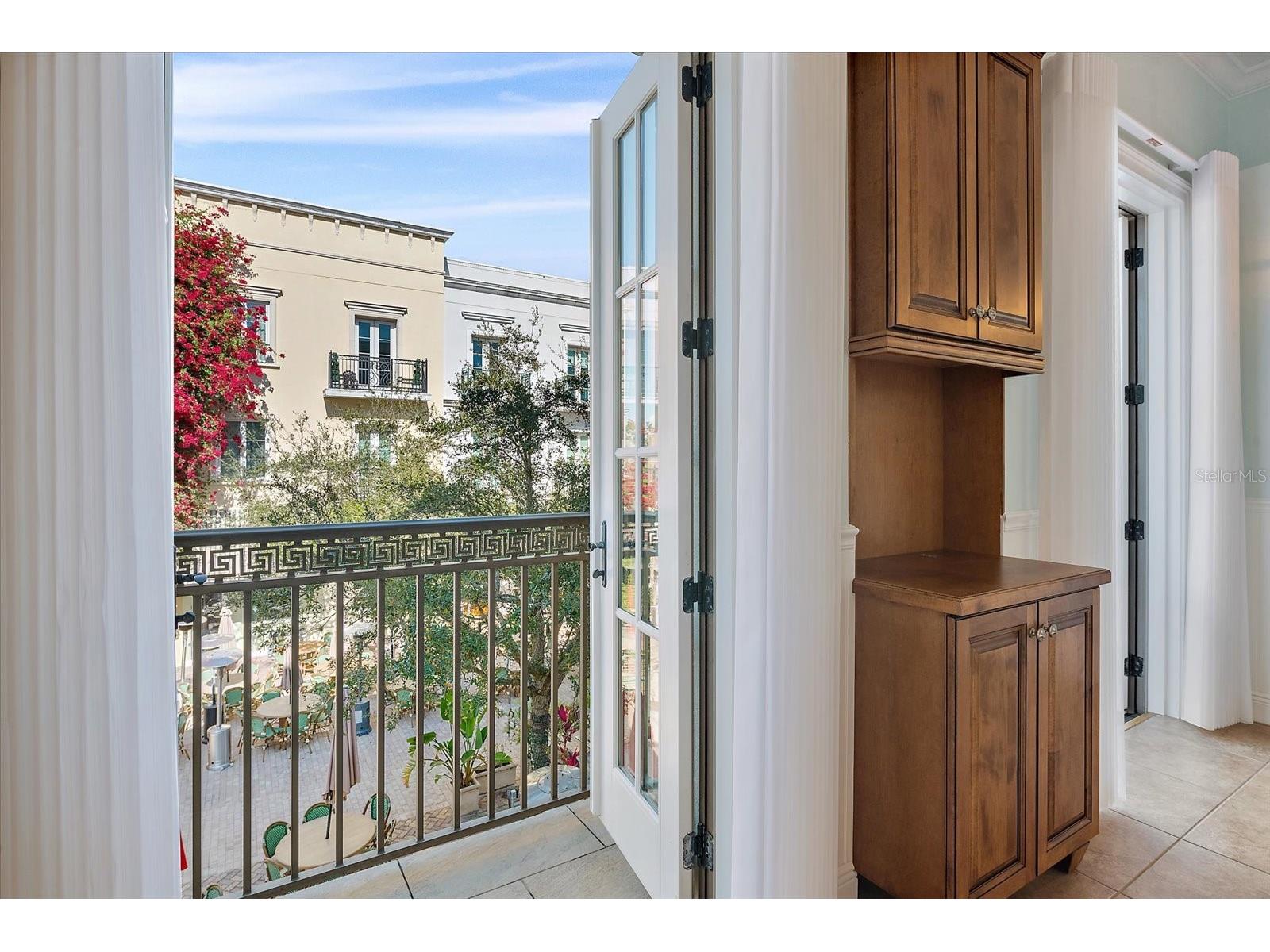 445 N Orange Avenue #210 Sarasota FL 34236 A4677633 image6