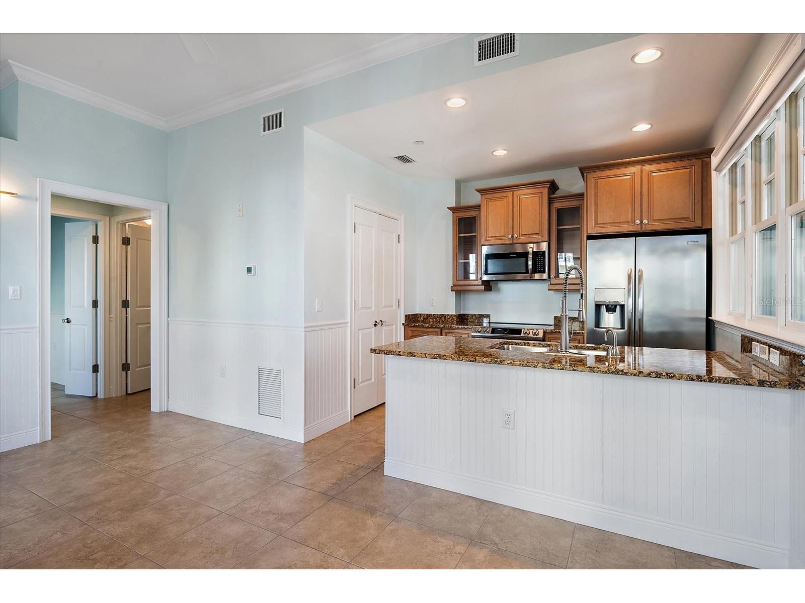 445 N Orange Avenue #210 Sarasota FL 34236 A4677633 image8