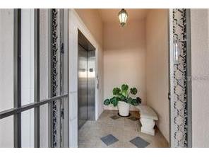 445 N Orange Avenue #303 Sarasota FL 34236 A4632460 image6