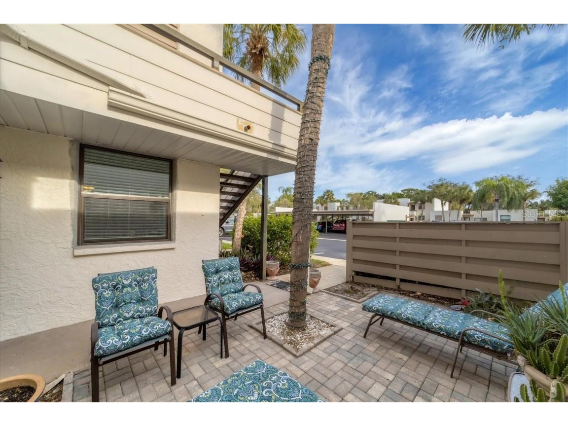 445 Palm Tree Drive Bradenton FL 34210 A4595257 image1