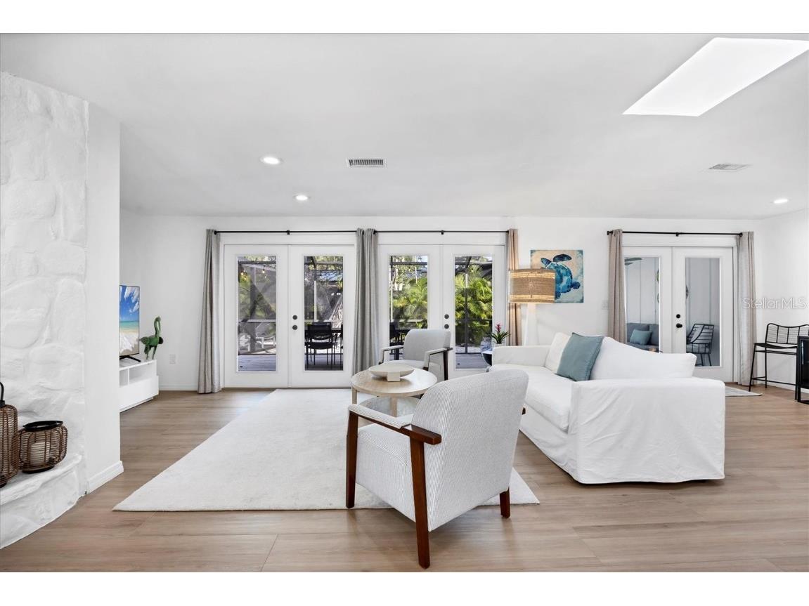 445 Reid Street Sarasota FL 34242 A4671563 image10