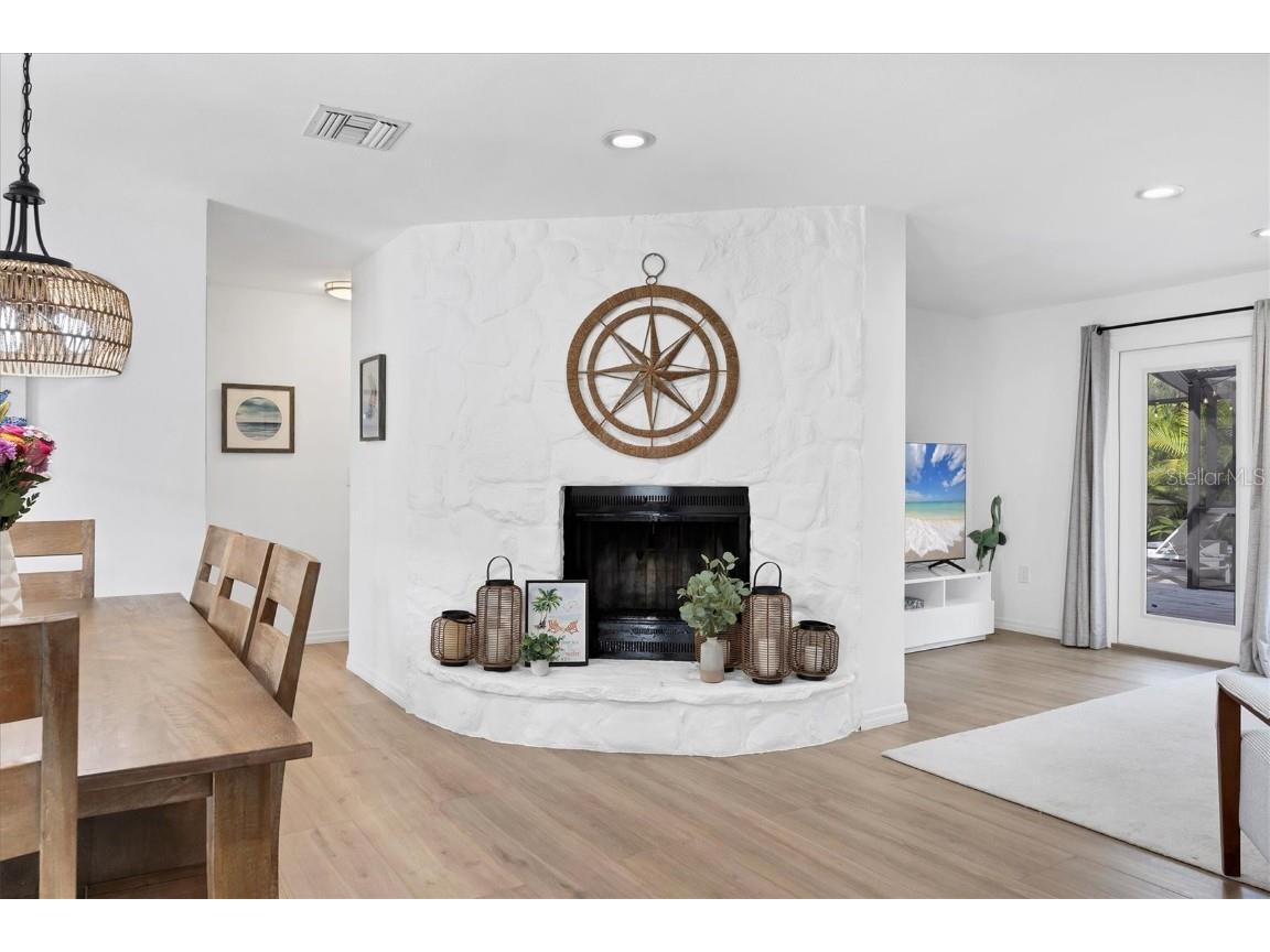 445 Reid Street Sarasota FL 34242 A4671563 image14