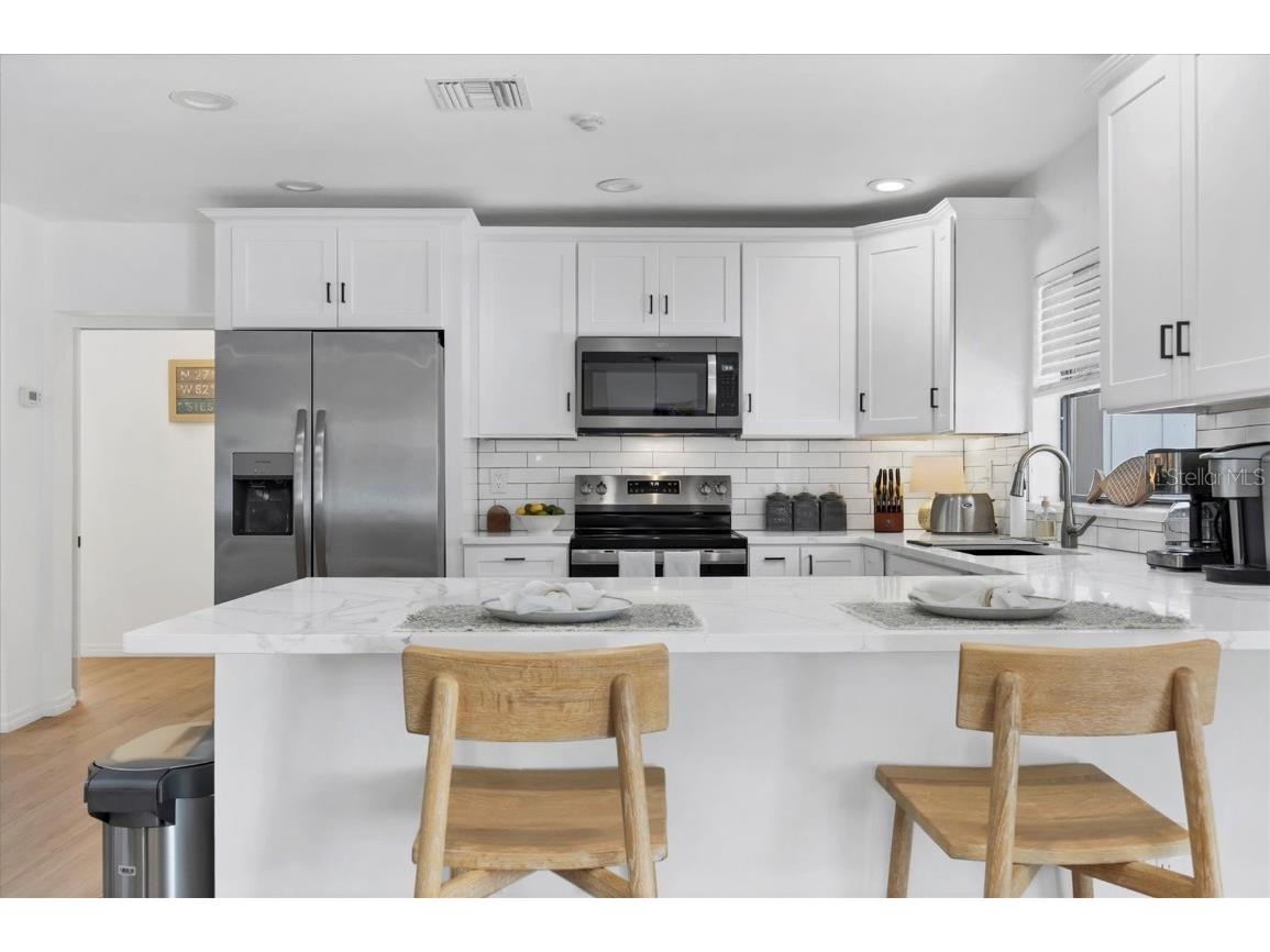 445 Reid Street Sarasota FL 34242 A4671563 image16