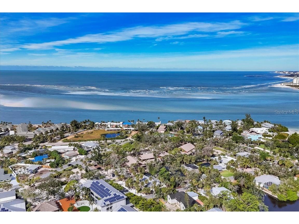 445 Reid Street Sarasota FL 34242 A4671563 image2