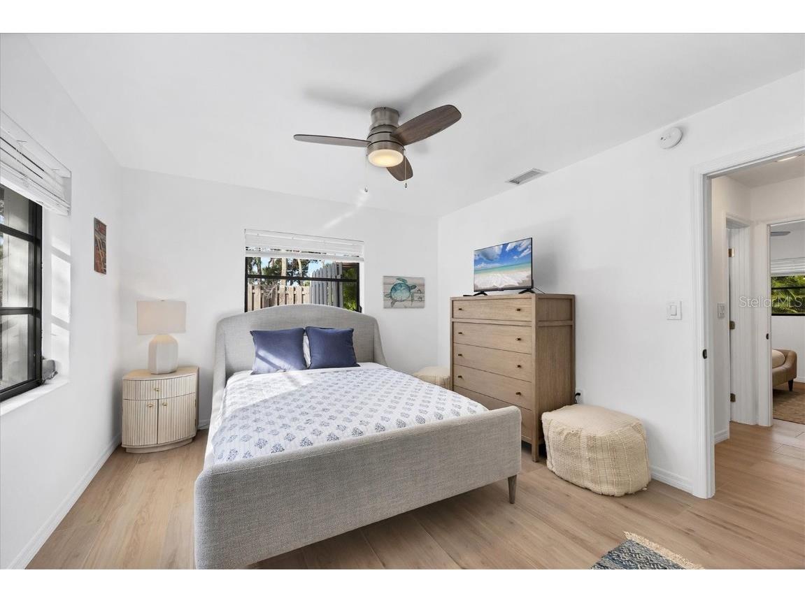 445 Reid Street Sarasota FL 34242 A4671563 image27