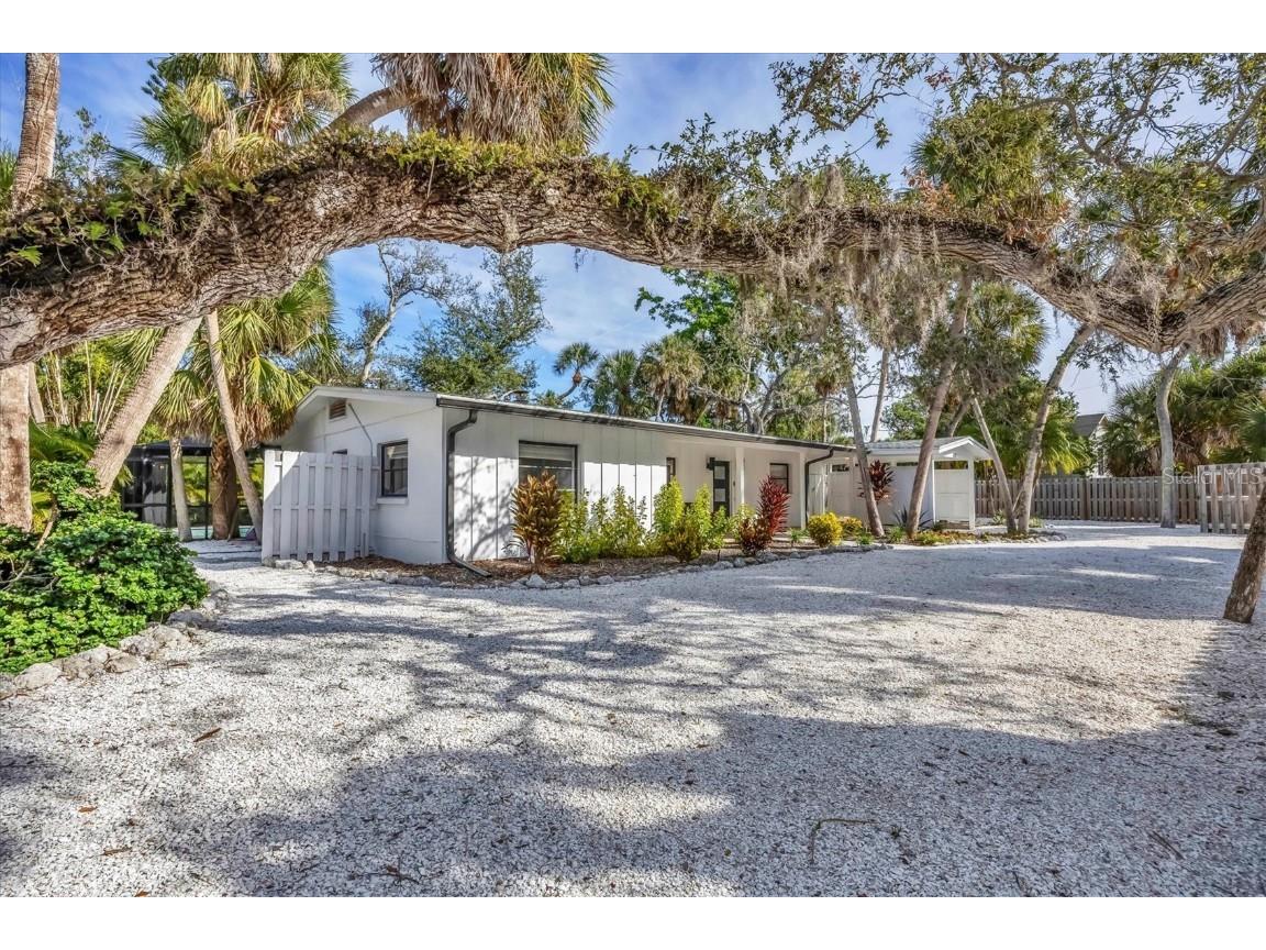 445 Reid Street Sarasota FL 34242 A4671563 image3