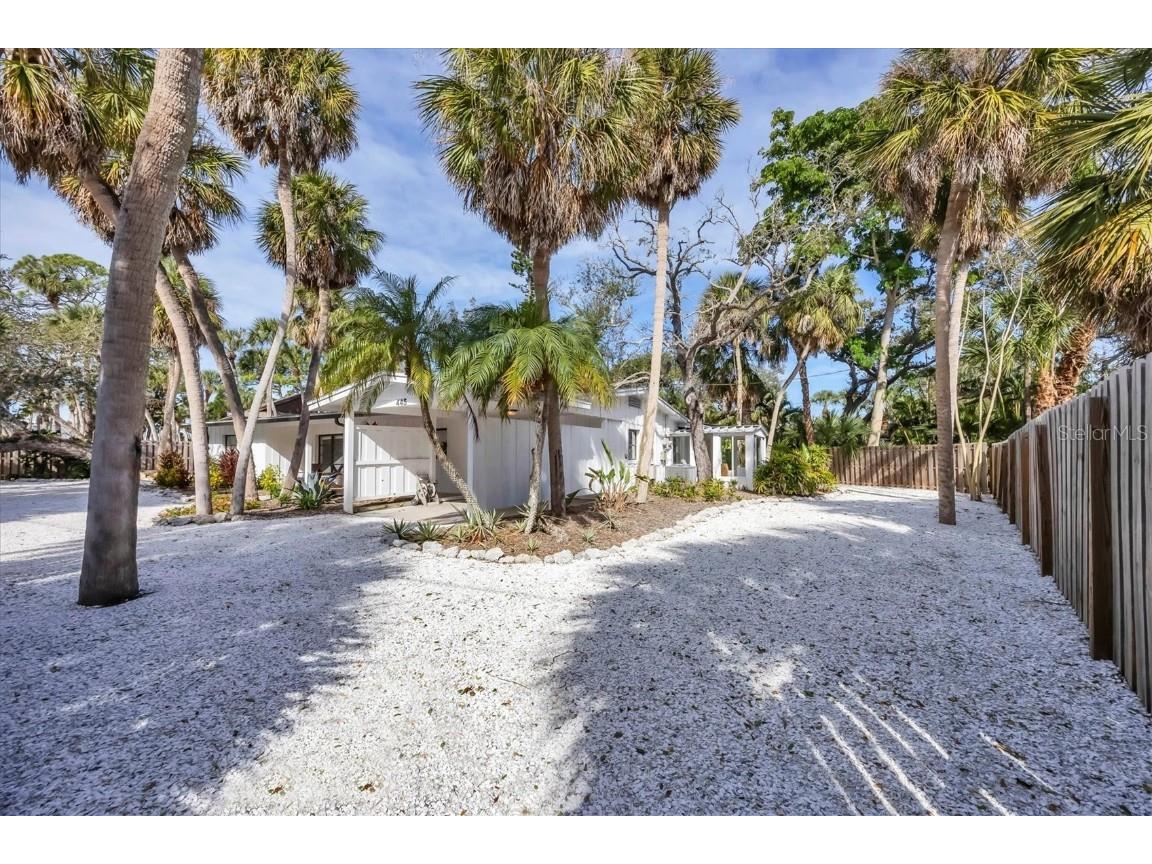 445 Reid Street Sarasota FL 34242 A4671563 image48