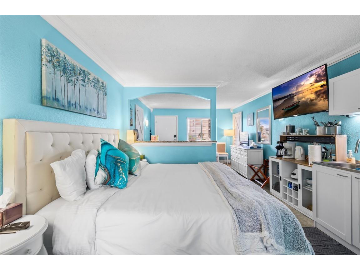 445 S Gulfview Boulevard #412 Clearwater Beach FL 33767 TB8434513 image8