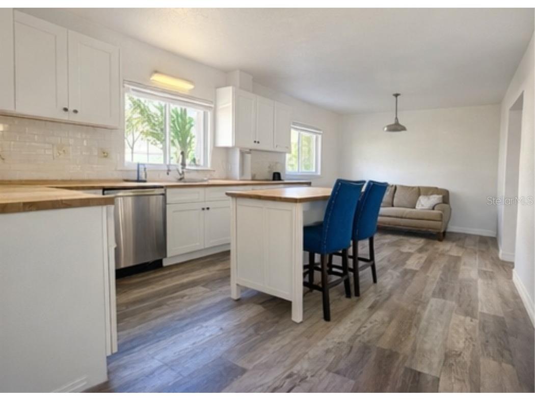 445 S State Road 415 Osteen FL 32764 O6373233 image11