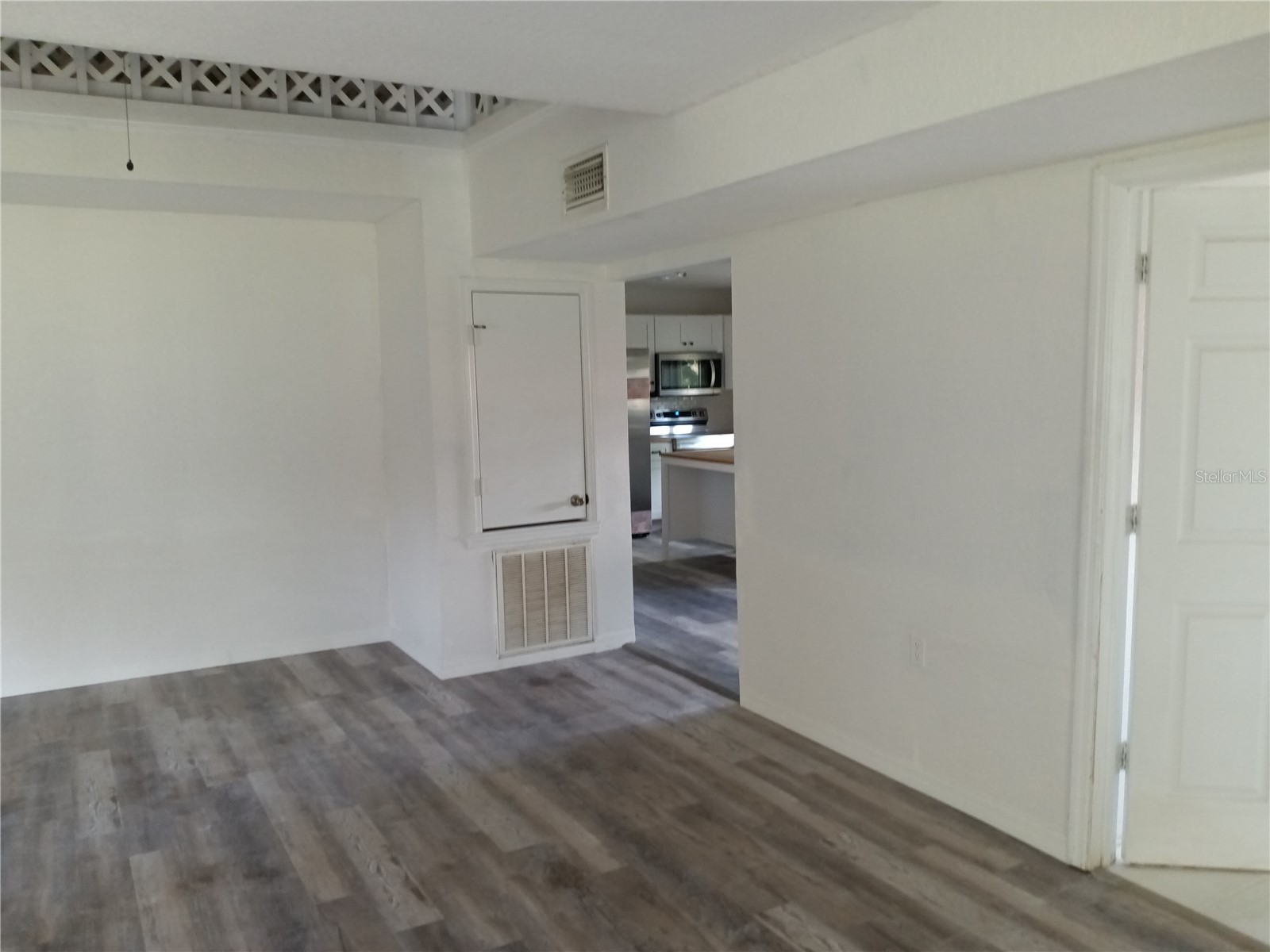 445 S State Road 415 Osteen FL 32764 O6373233 image17