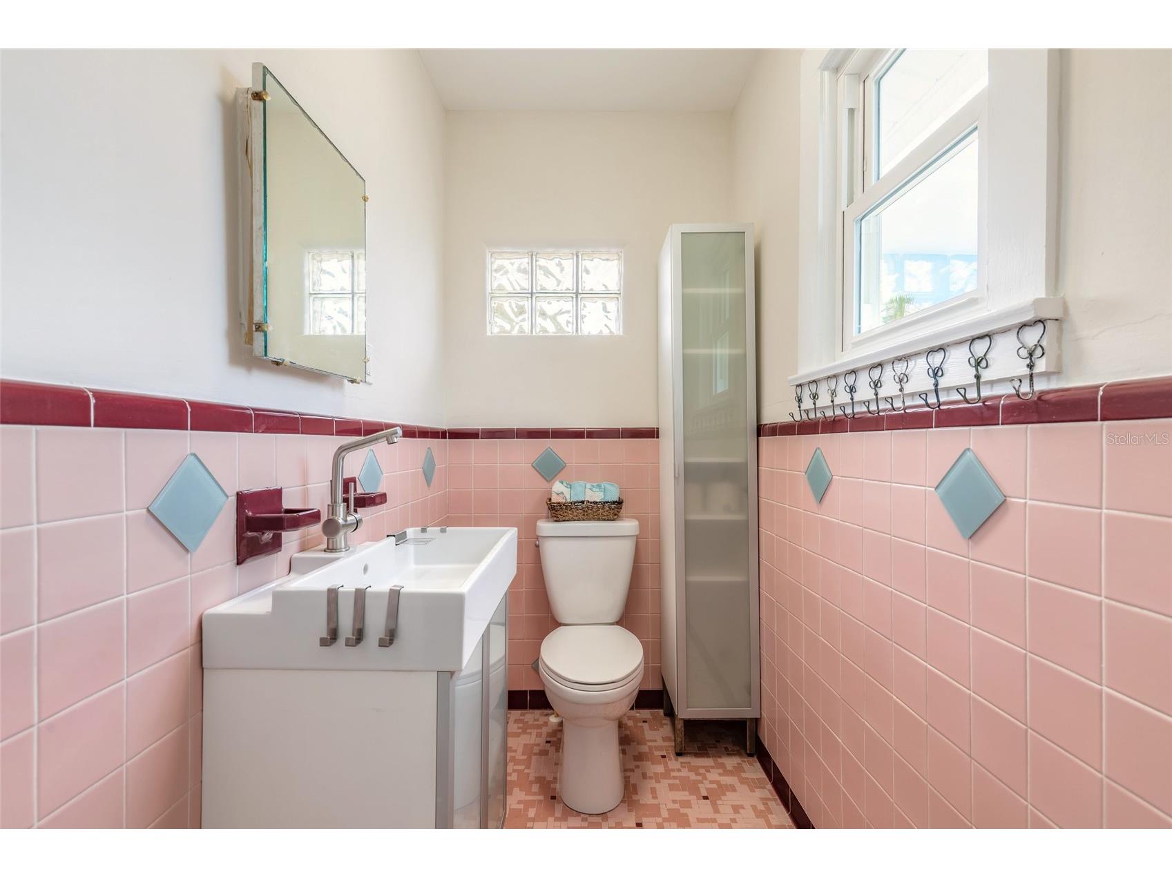 445 Seaview Avenue Daytona Beach FL 32118 FC319668 image15