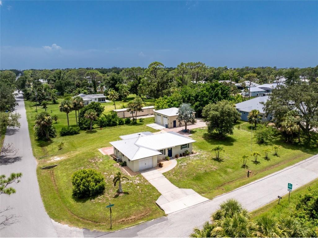 445 Stewart Street Englewood FL 34223 D6143102 image1