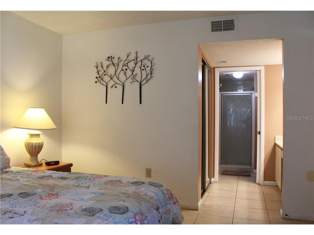 4450 47th Avenue W #102 Bradenton FL 34210 A4475030 image14