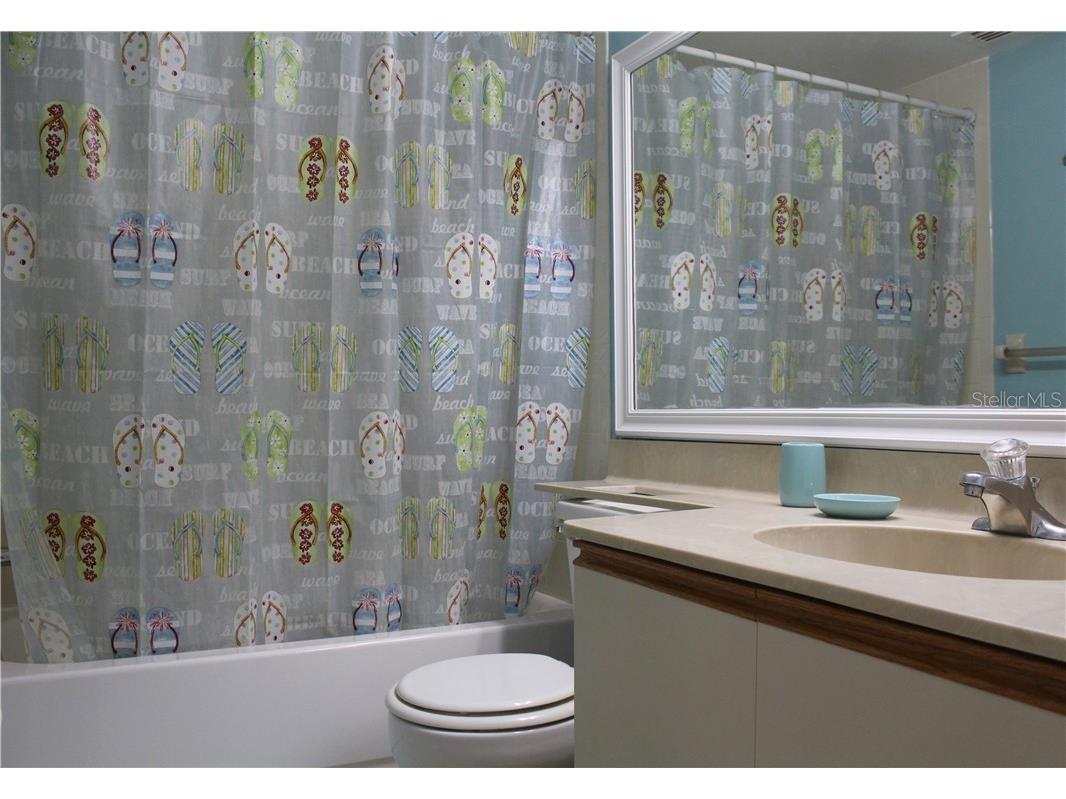 4450 47th Avenue W #102 Bradenton FL 34210 A4475030 image16