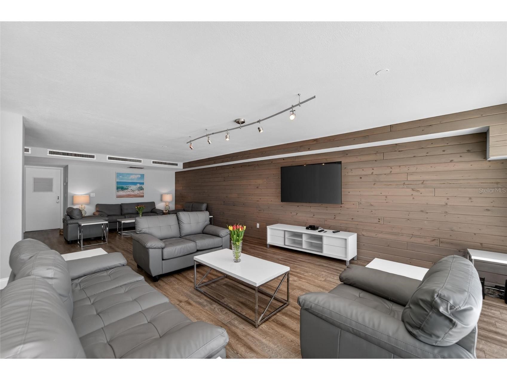 4450 Gulf Boulevard #113 Saint Pete Beach FL 33706 TB8506923 image80