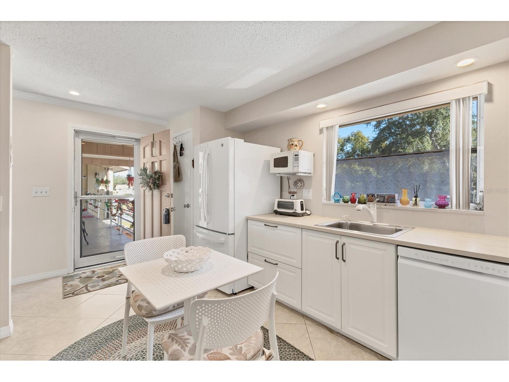 4450 Narraganset Trail #95A Sarasota FL 34233 A4672232 image12