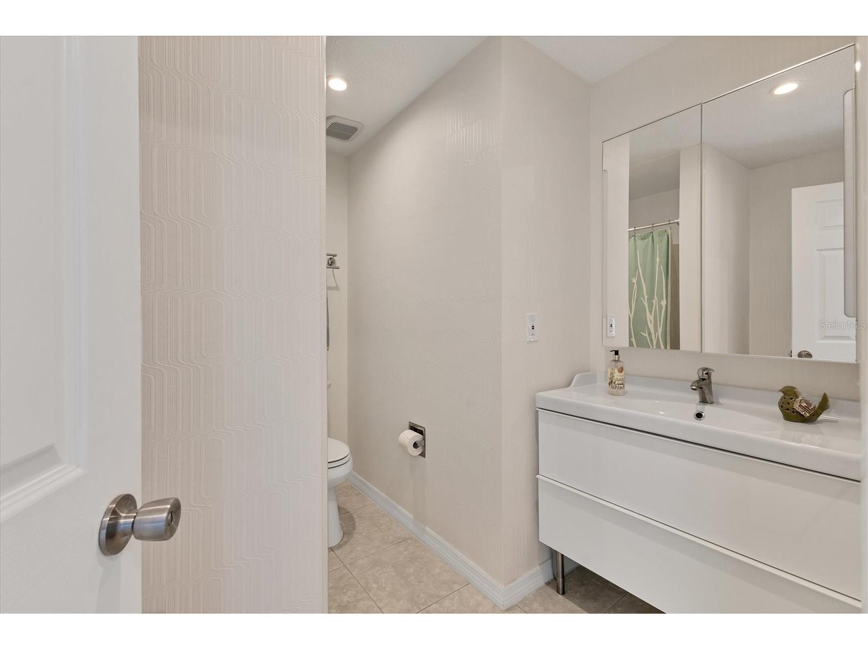 4450 Narraganset Trail #95A Sarasota FL 34233 A4672232 image22