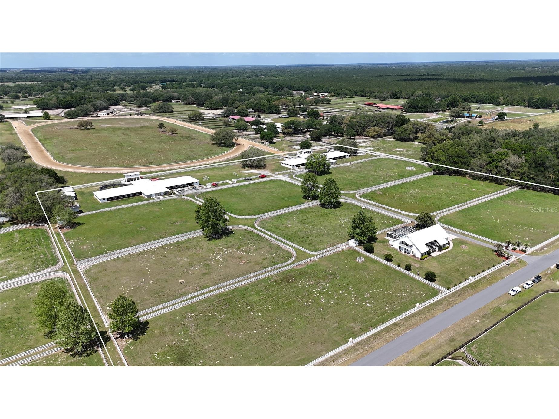 4450 SE 216th Avenue Morriston FL 32668 OM722939 image1