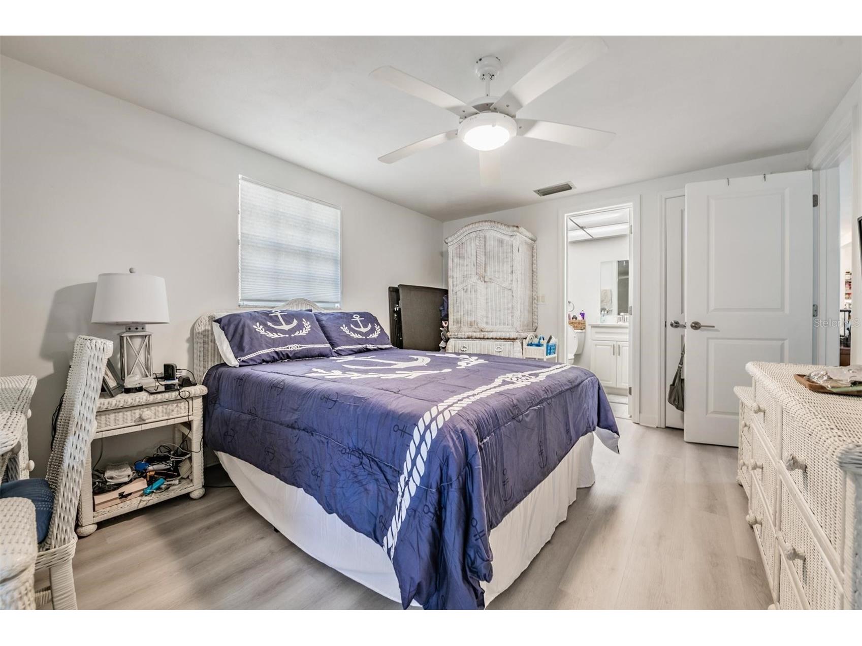 4450 Sunstate Drive New Port Richey FL 34652 TB8457236 image15