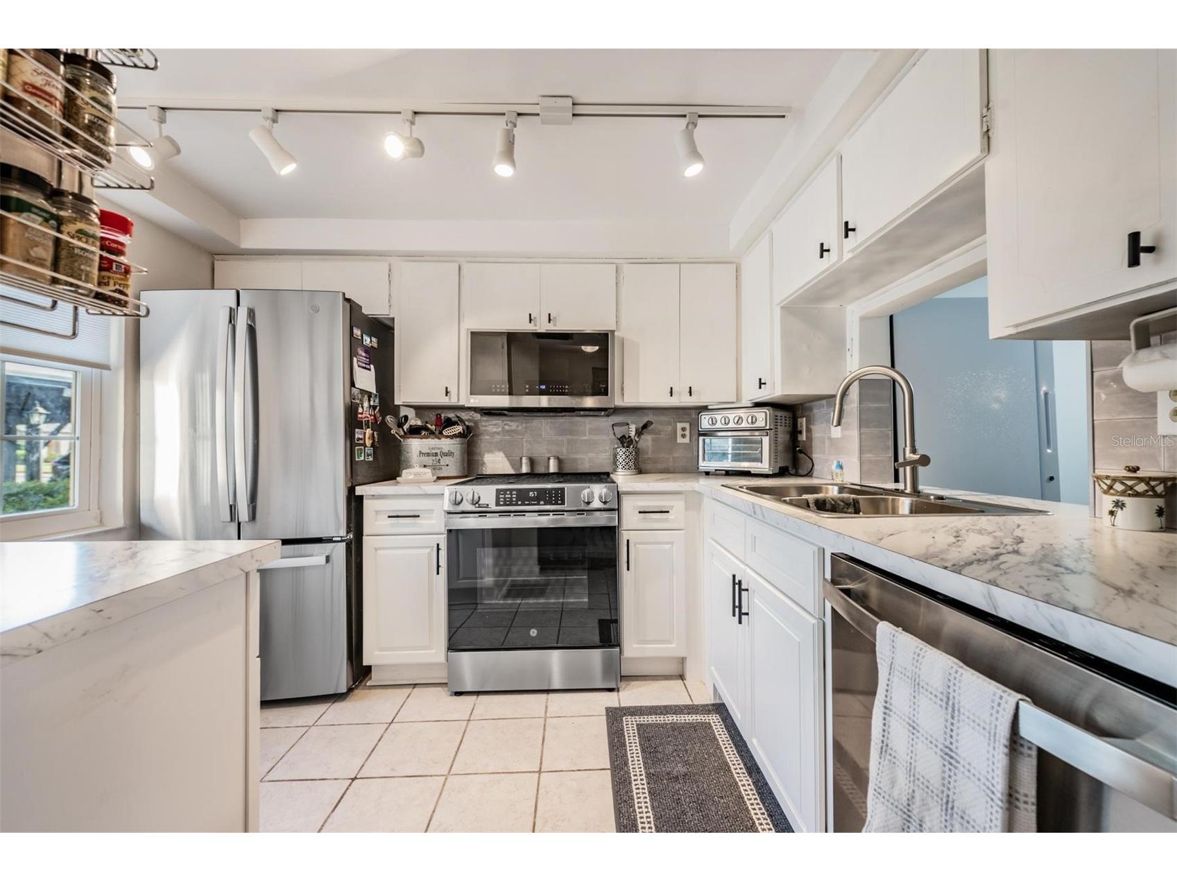 4450 Sunstate Drive New Port Richey FL 34652 TB8457236 image8