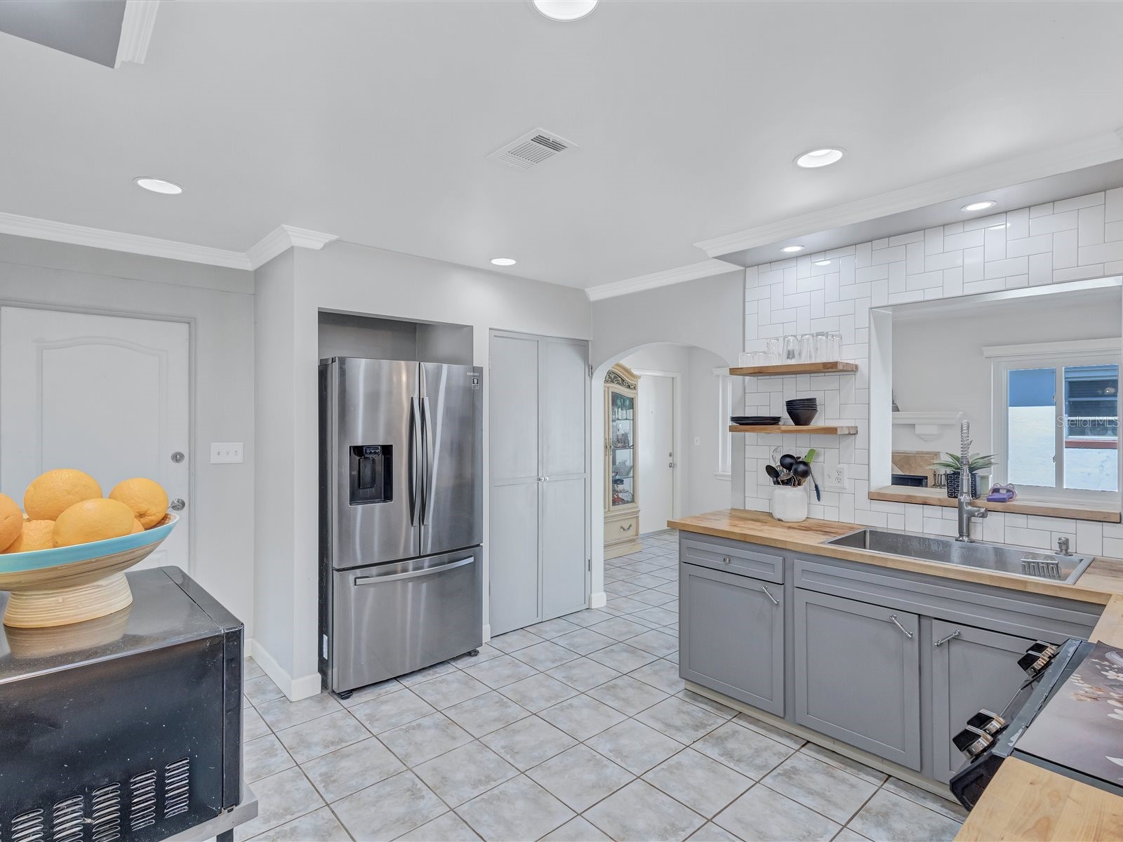 4451 14th Avenue N Saint Petersburg FL 33713 TB8485321 image9