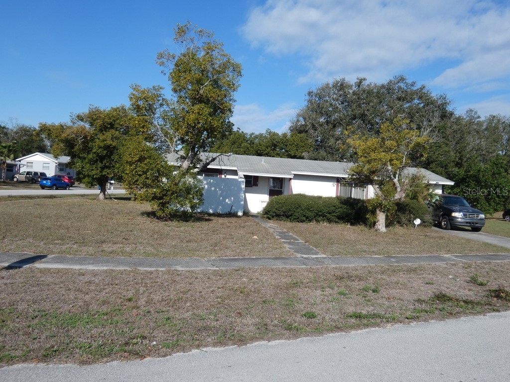4451 Higate Road Spring Hill FL 34609 W7872313 image1