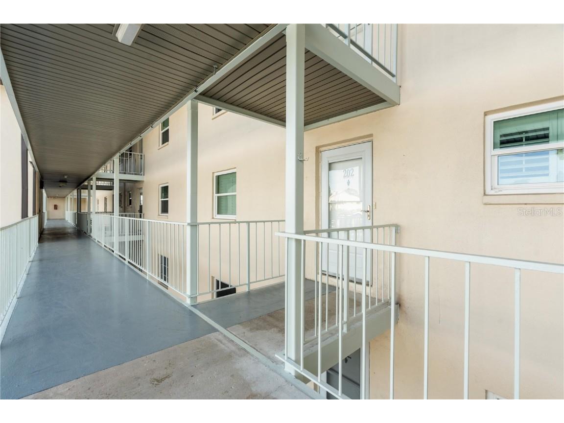 4452 Garnet Drive #202 New Port Richey FL 34652 W7881045 image4