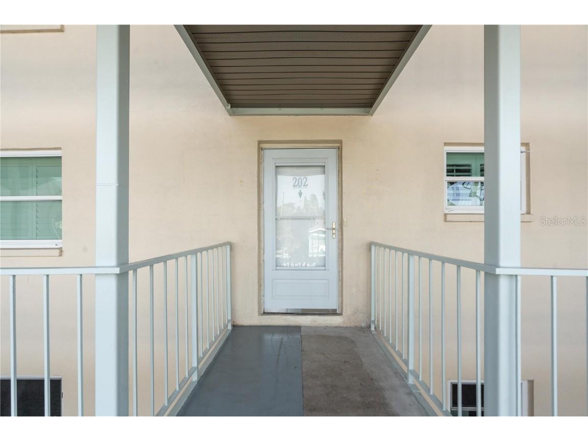 4452 Garnet Drive #202 New Port Richey FL 34652 W7881045 image5