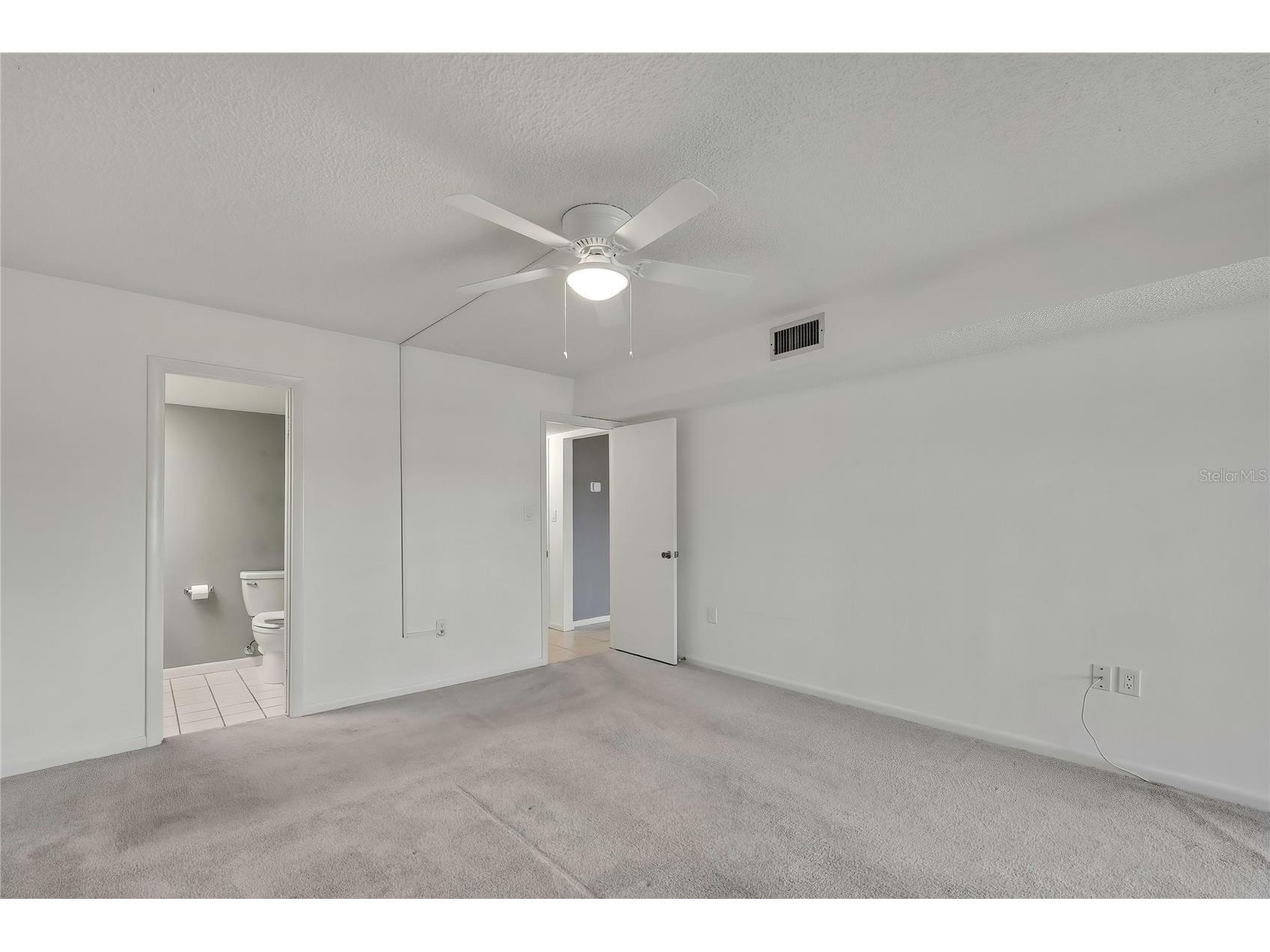 4452 Garnet Drive #203 New Port Richey FL 34652 W7887120 image23