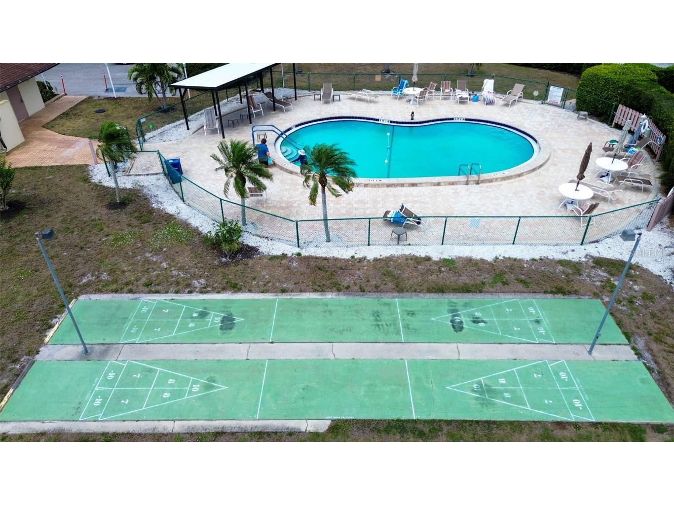 4454 Narraganset Trail #94A Sarasota FL 34233 - LAKE TIPPECANOE A4648079 image4