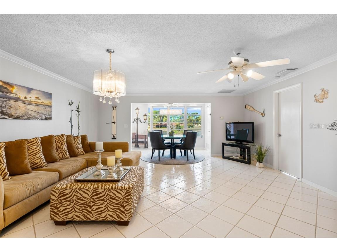 4454 Narraganset Trail #94A Sarasota FL 34233 - LAKE TIPPECANOE A4648079 image5