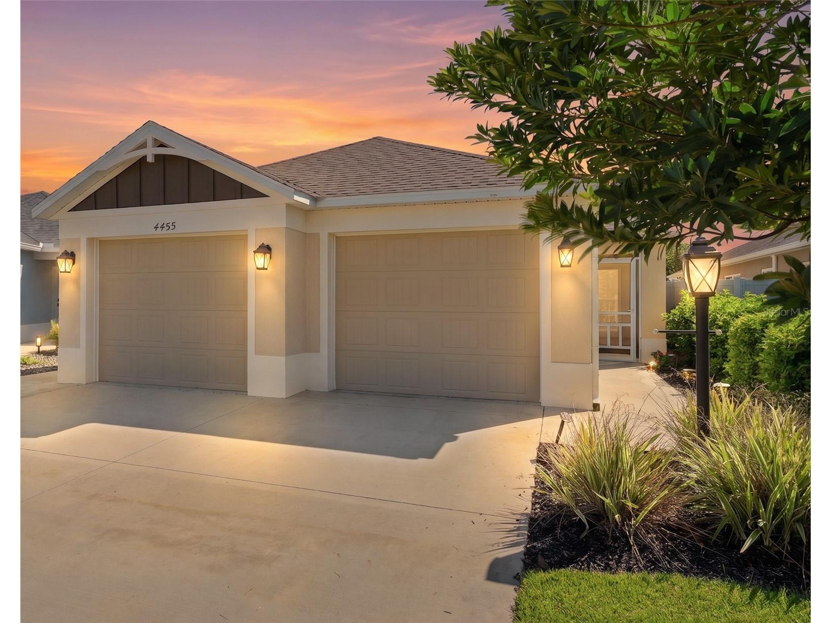 4455 Elijah Loop The Villages FL 32163 G5114358 image1