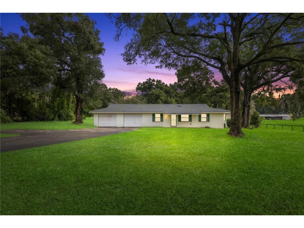 4455 NE 105th Place Anthony FL 32617 OM682785 image1